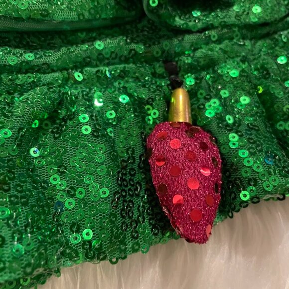 Glamorous Christmas Dress for Dogs!  NWT  Size Small - Picture 2 of 8